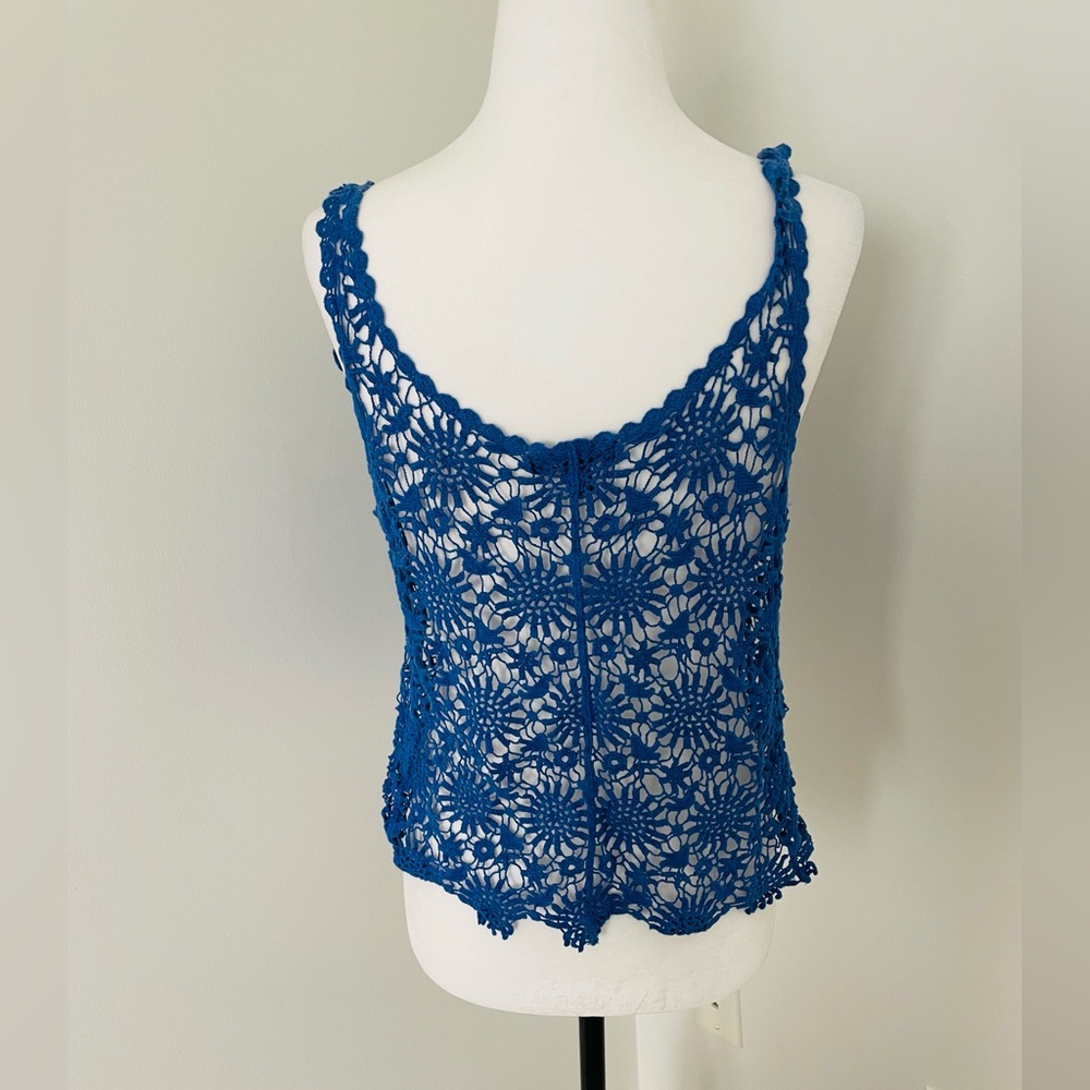UK2LA Blue Knit Floral Cover Up Tank Top - Size Medium - Picture 2 of 2